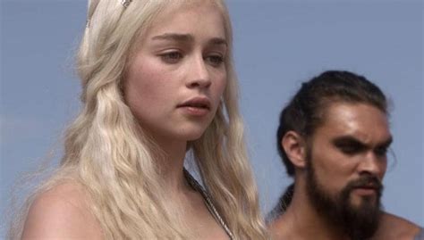 Emilia Clarke: That Game of Thrones Nude Scene Was Real, and ...